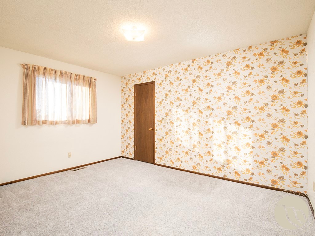 2110 Ridgeview Drive