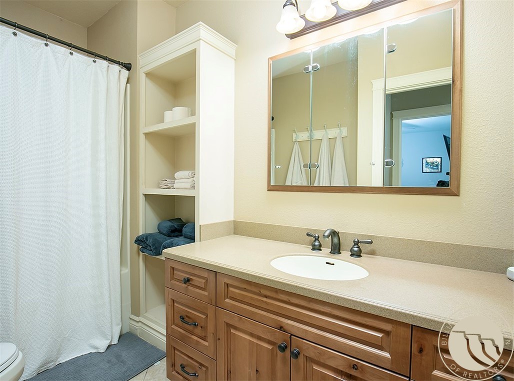 6217 Gray Hawk Court