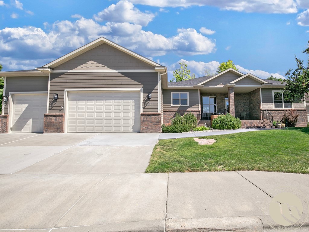 6217 Gray Hawk Court