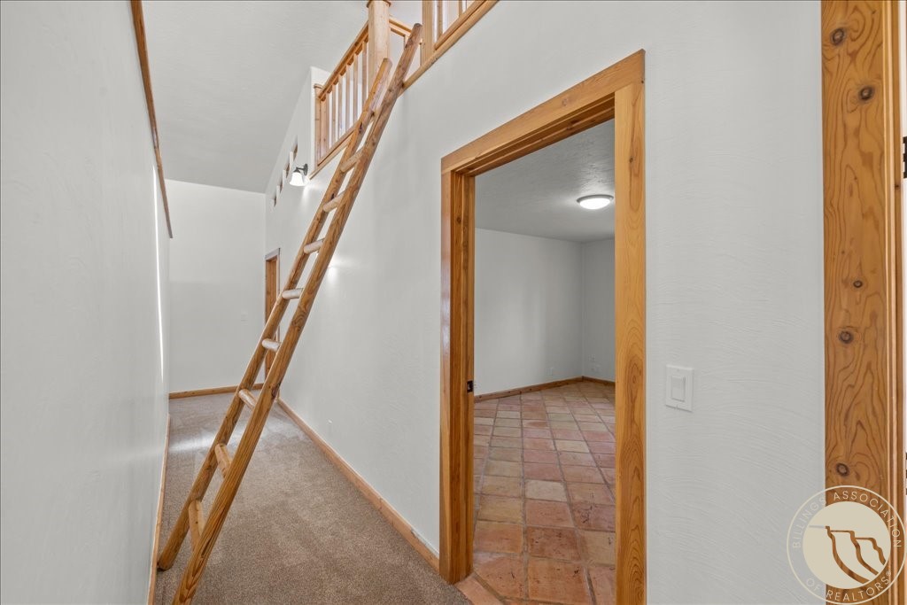 147 Stillwater Loop
