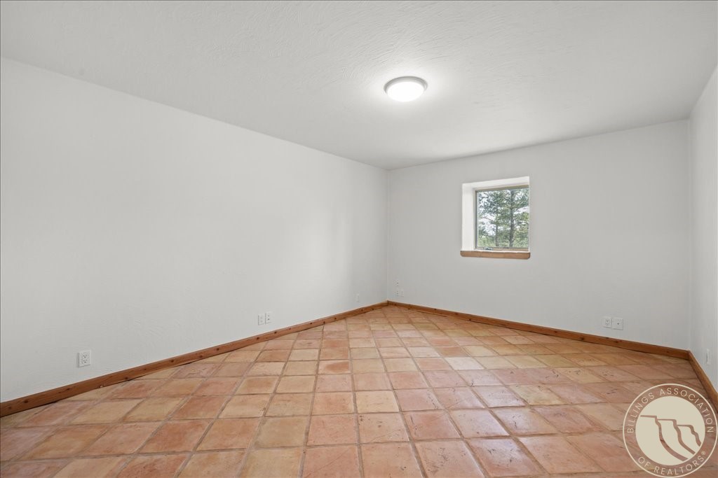 147 Stillwater Loop