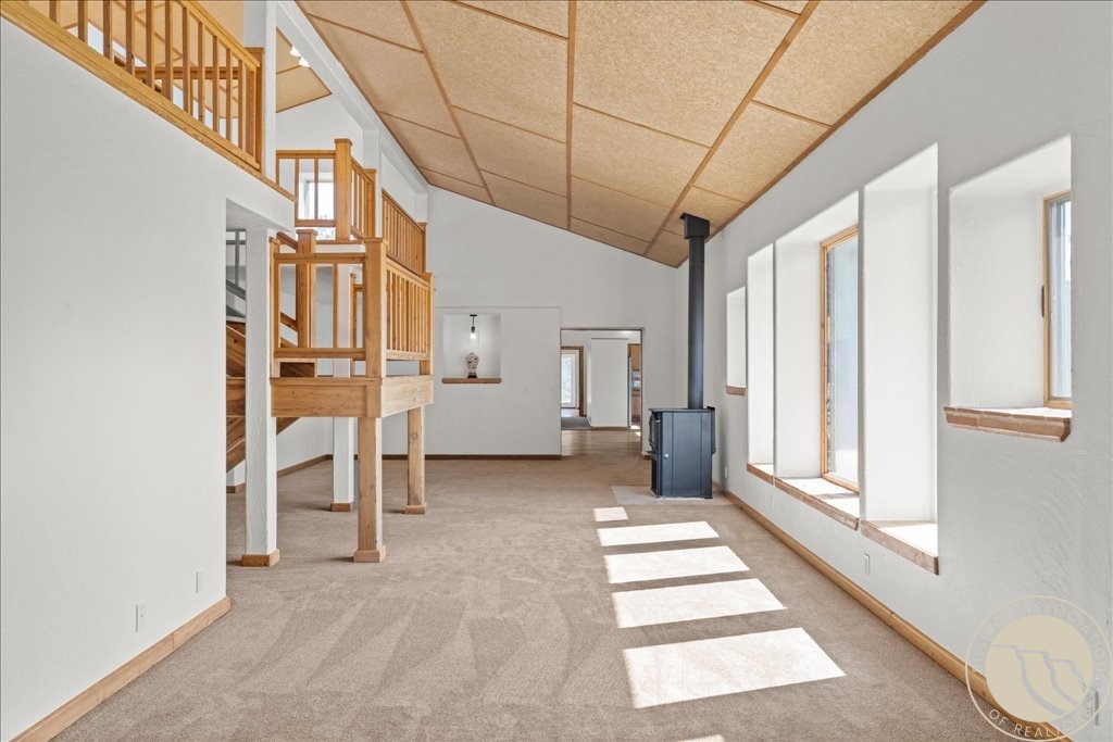 147 Stillwater Loop