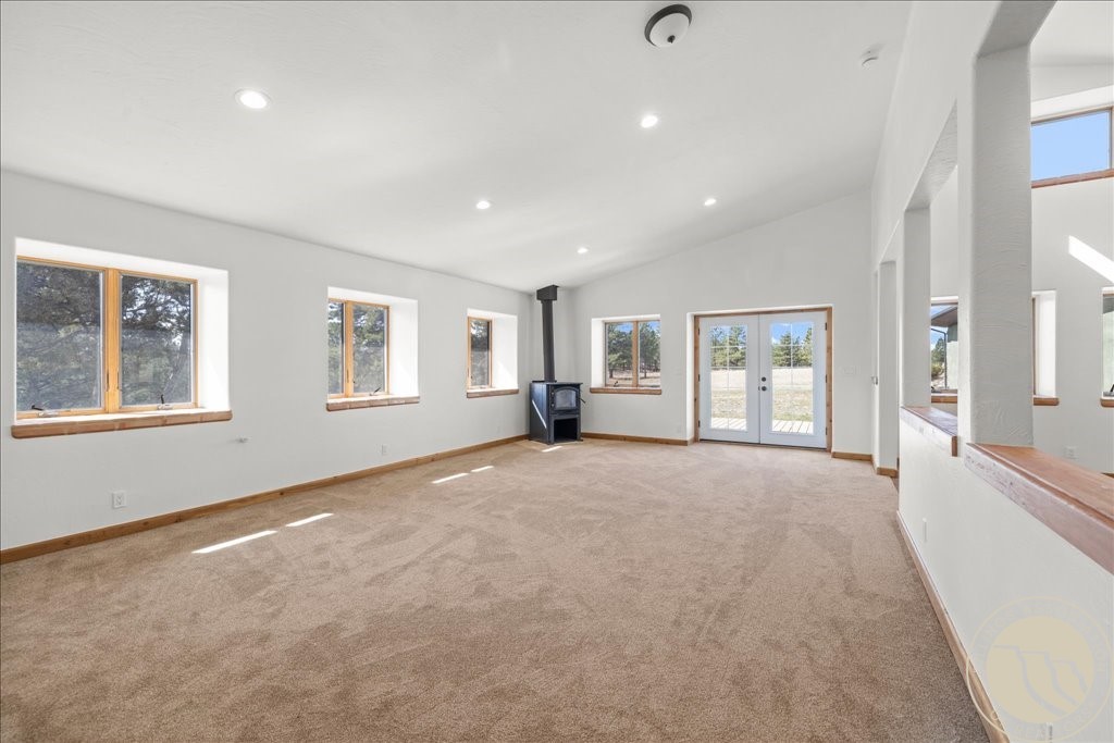 147 Stillwater Loop