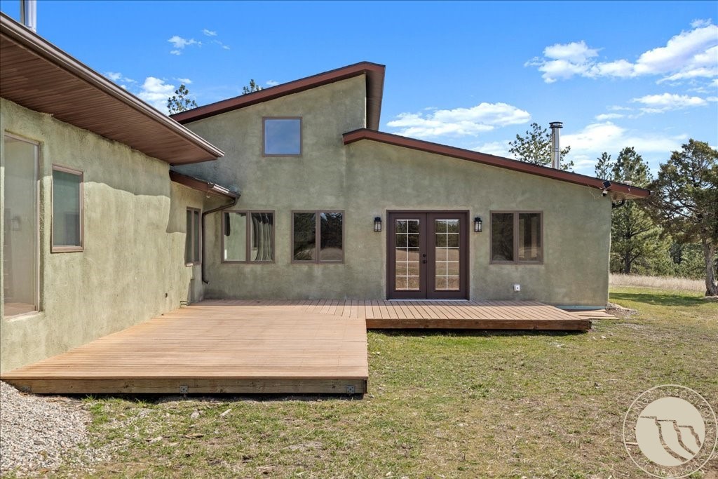 147 Stillwater Loop