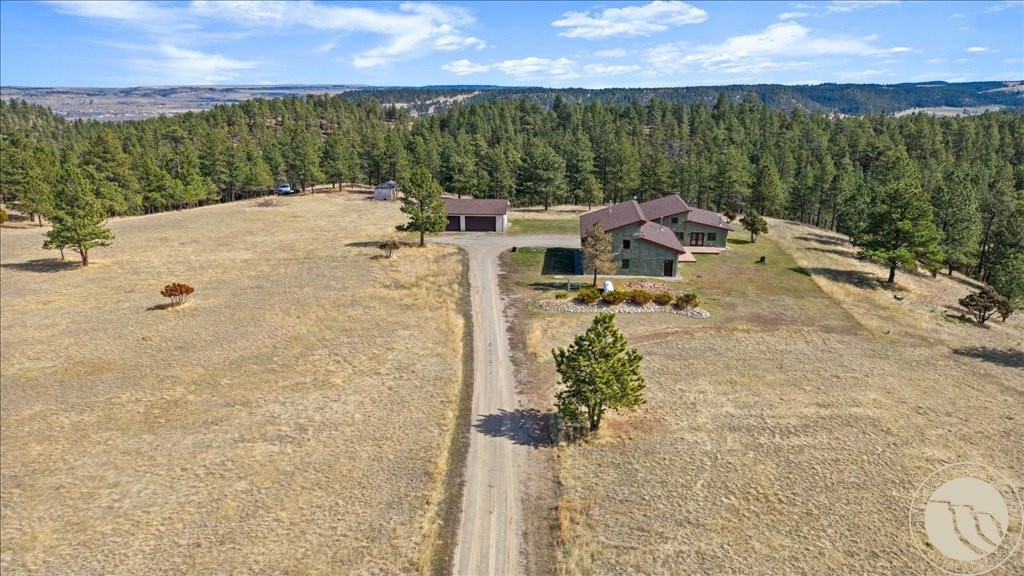 147 Stillwater Loop