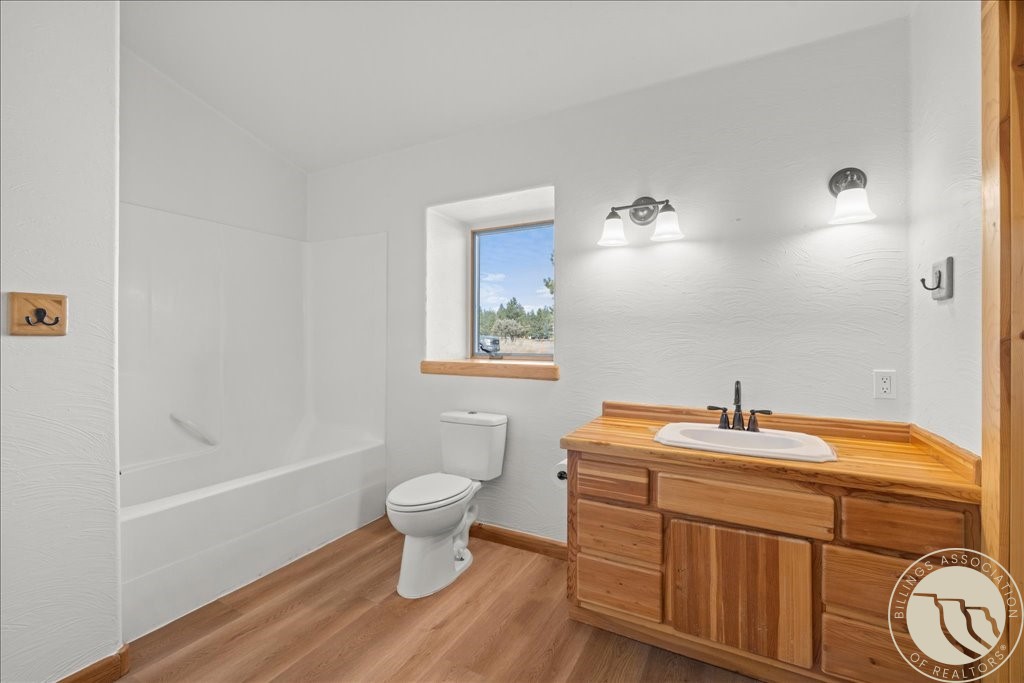 147 Stillwater Loop
