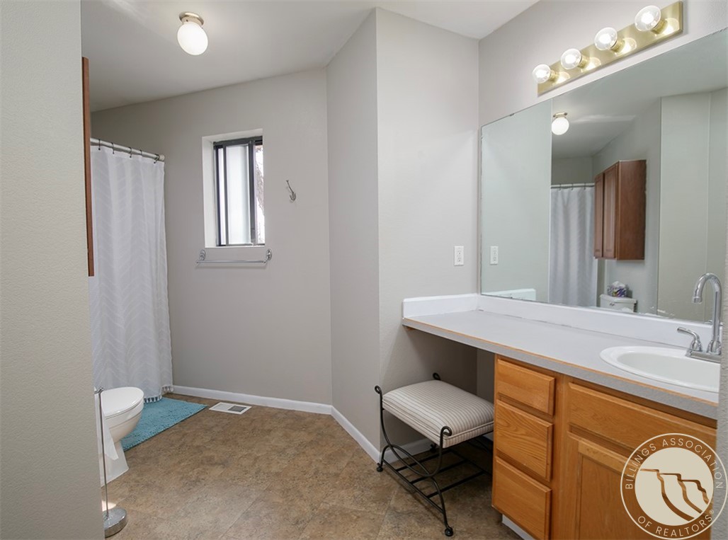 3440 Granger Avenue S 37