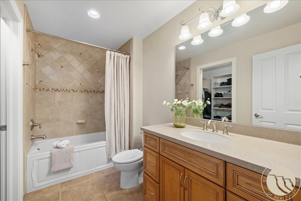 5217 Blue Heron Drive