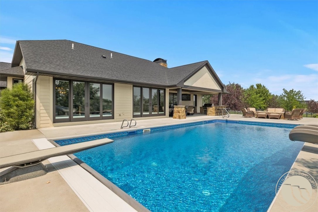 5528 Green Teal Drive