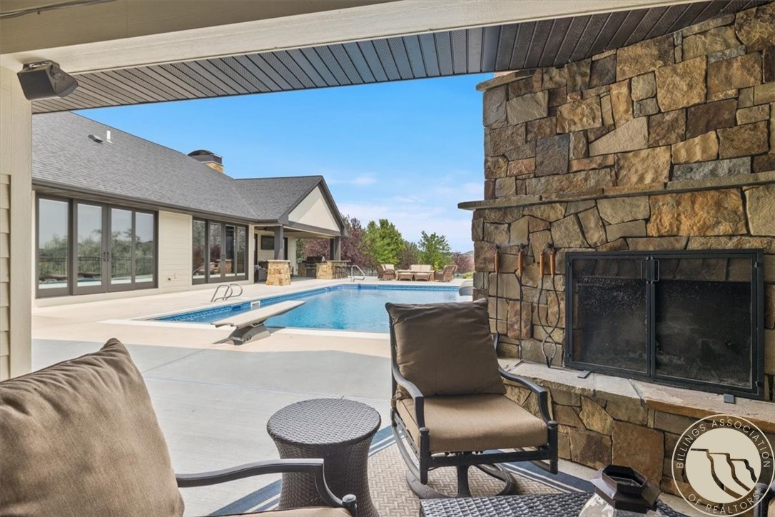 5528 Green Teal Drive