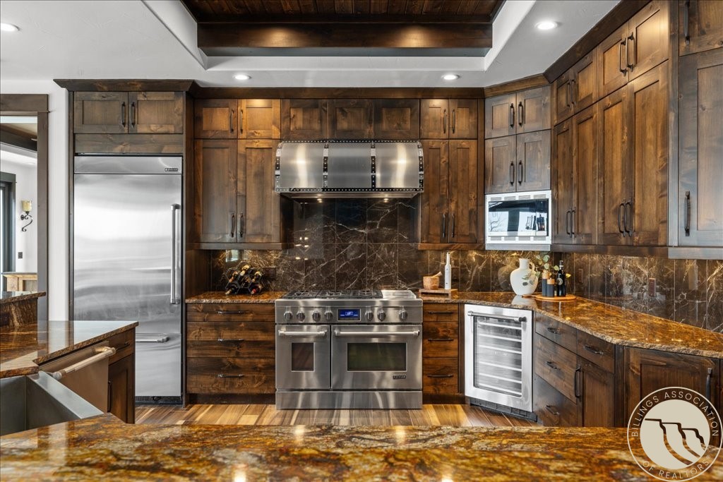 5528 Green Teal Drive