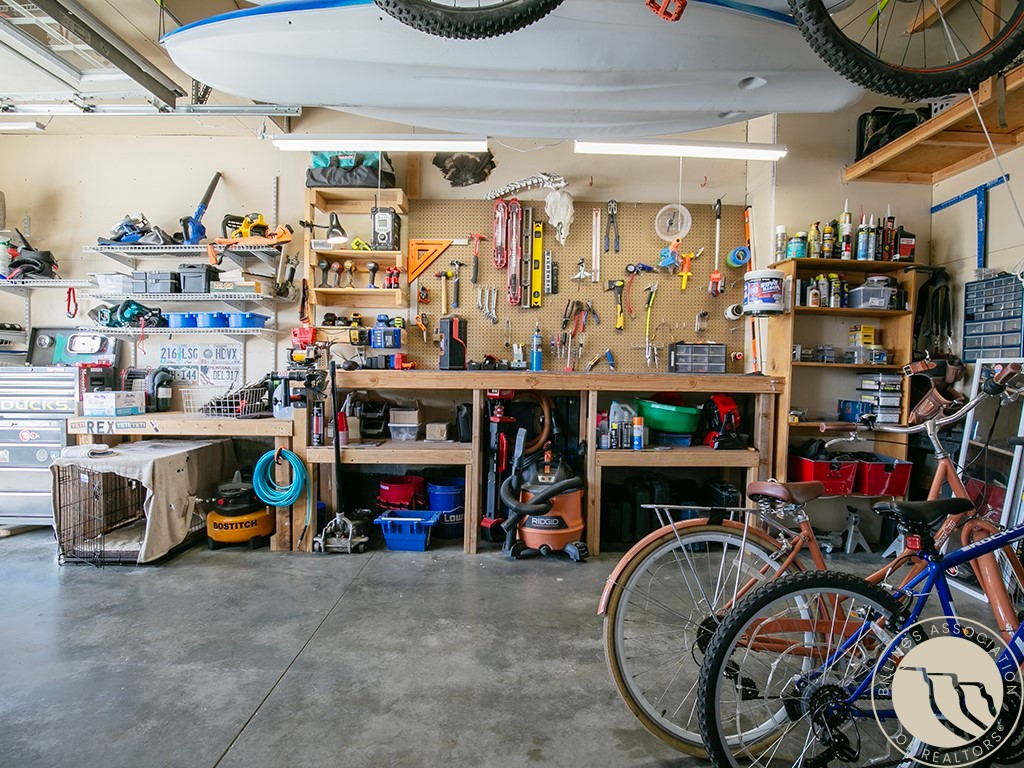 4238 Iron Horse Trail