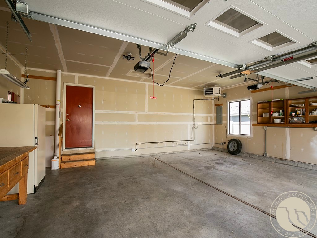 3441 Poly Drive 19