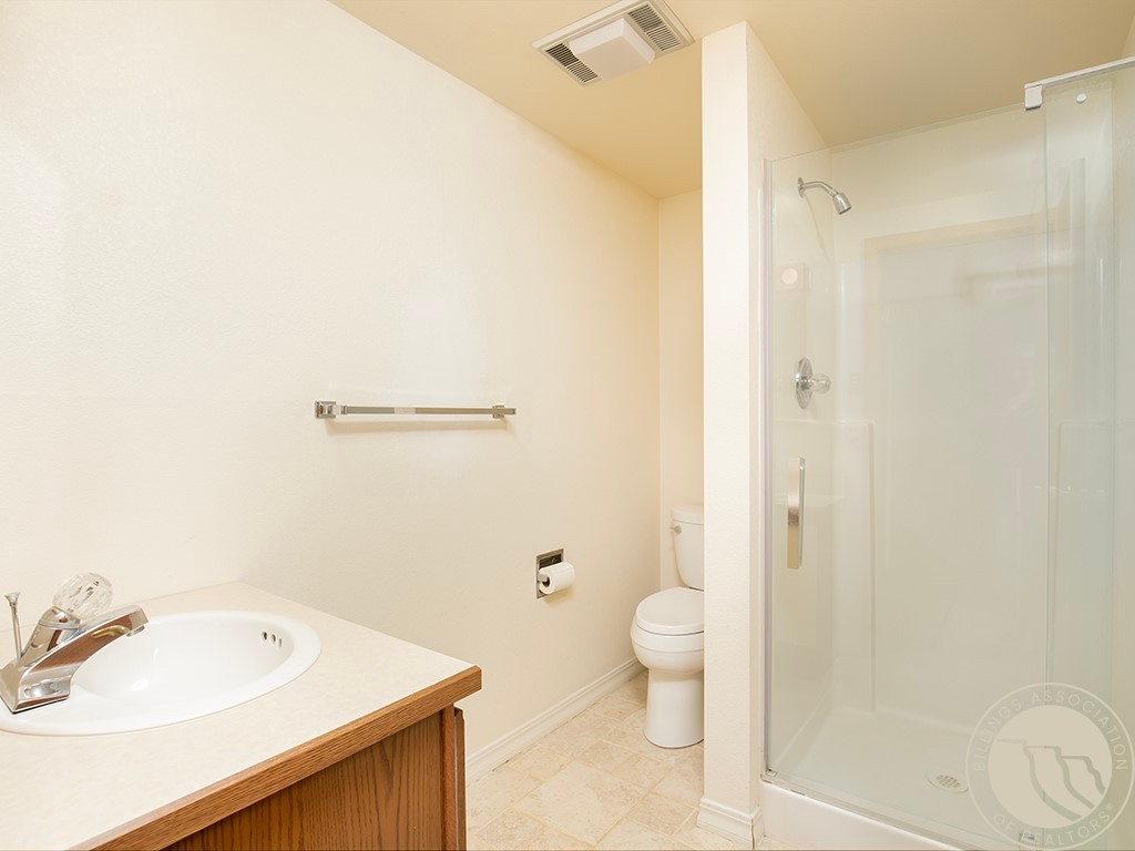 3441 Poly Drive 19