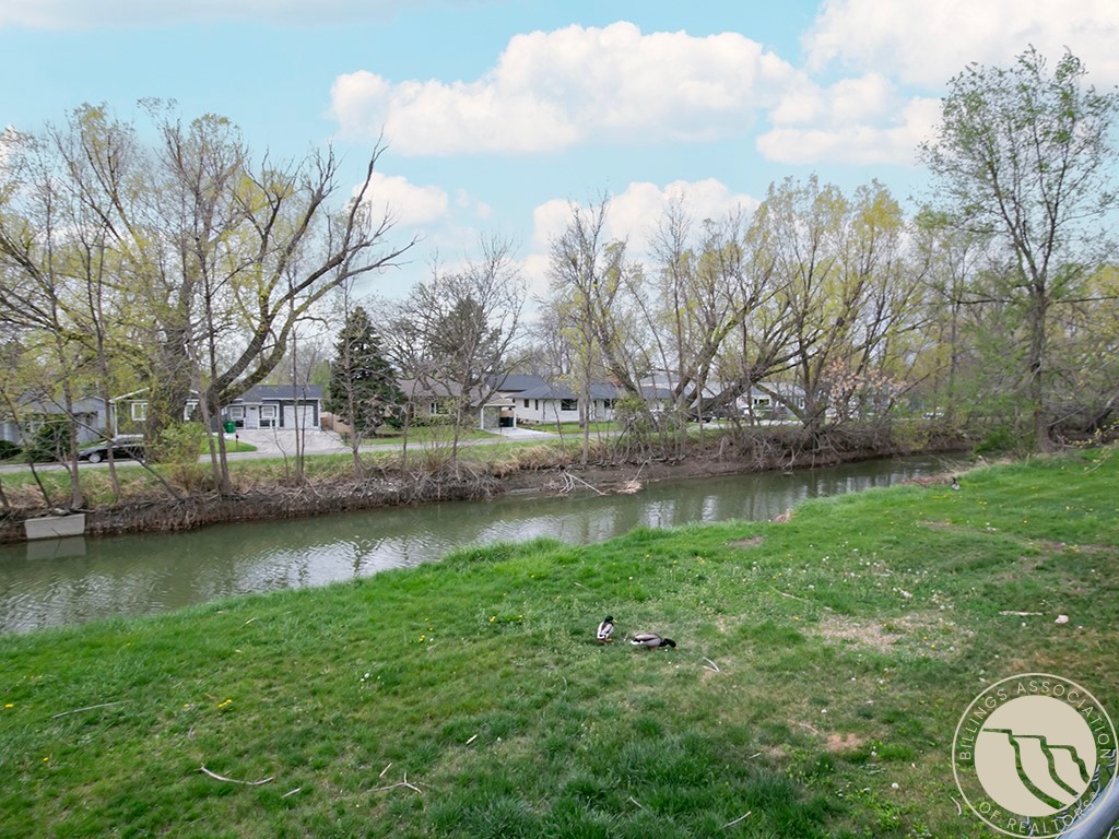 1220 Ponderosa Drive