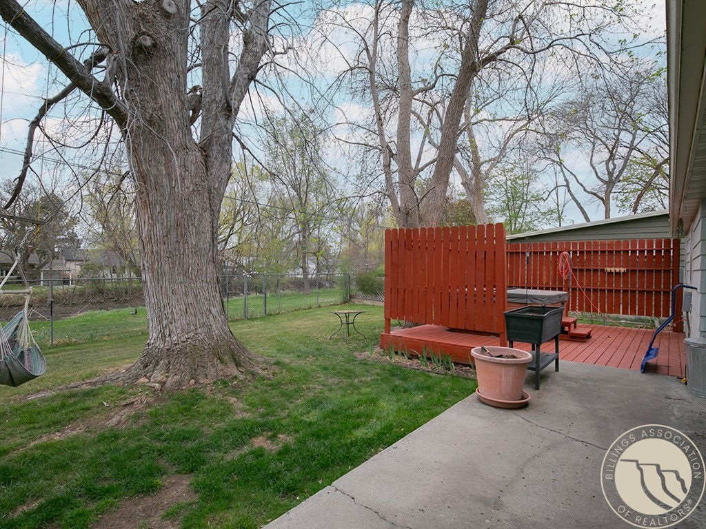 1220 Ponderosa Drive