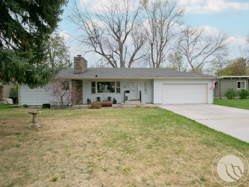 1220 Ponderosa Drive