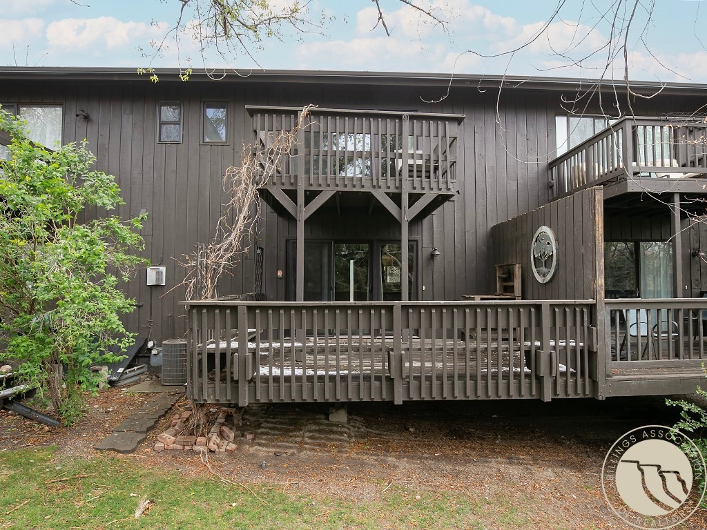 905 13th Street W