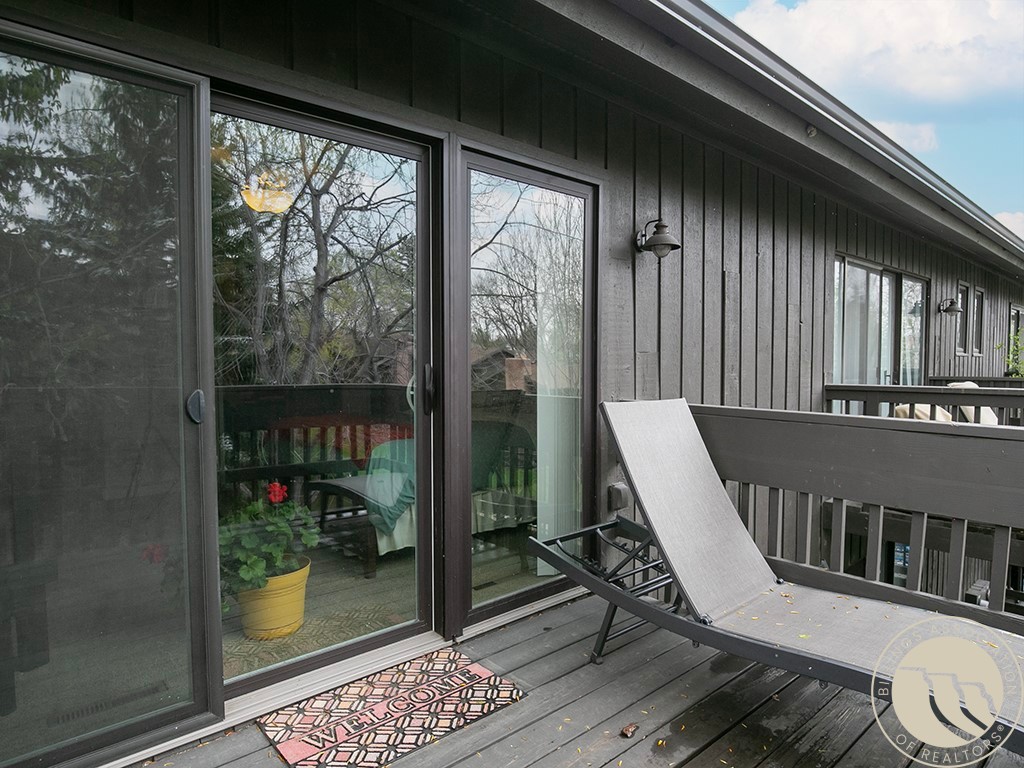 905 13th Street W