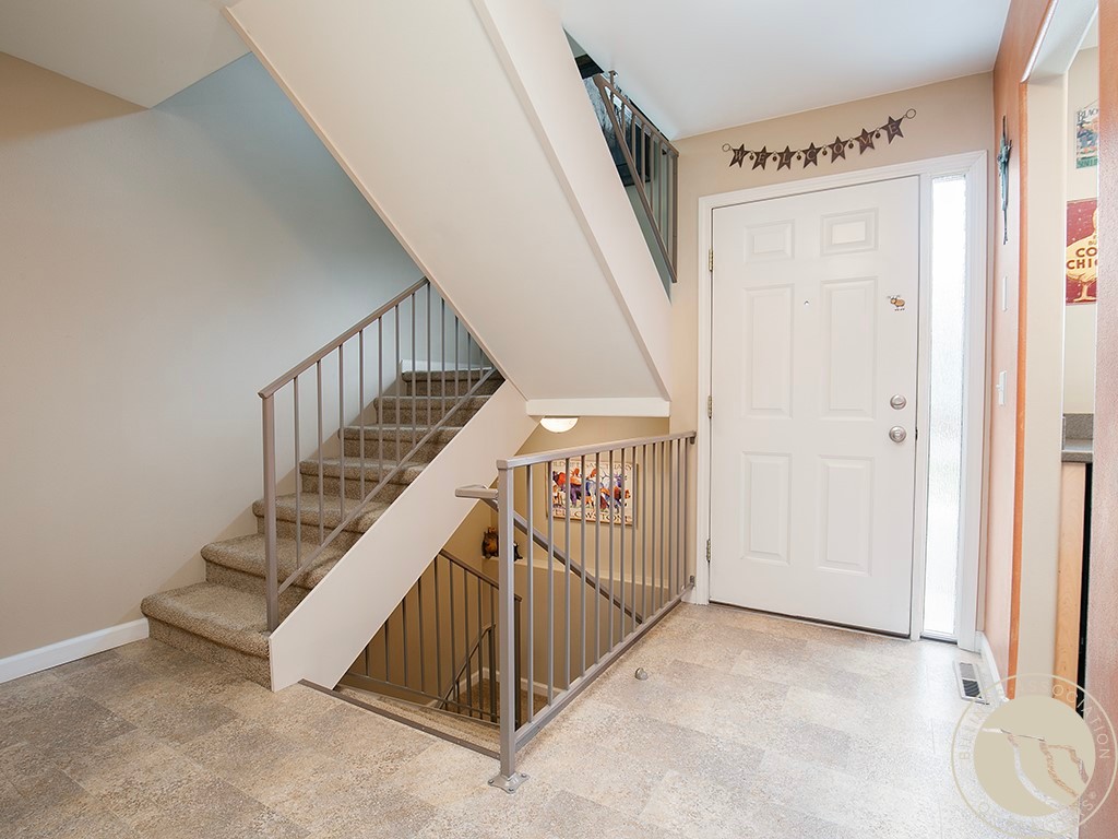 905 13th Street W