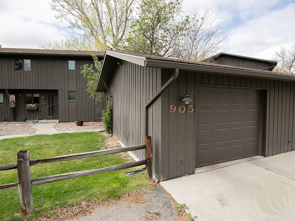 905 13th Street W