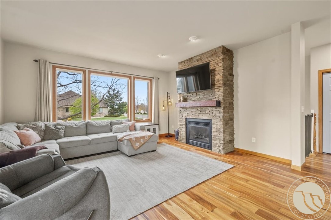 2503 Aspen Way