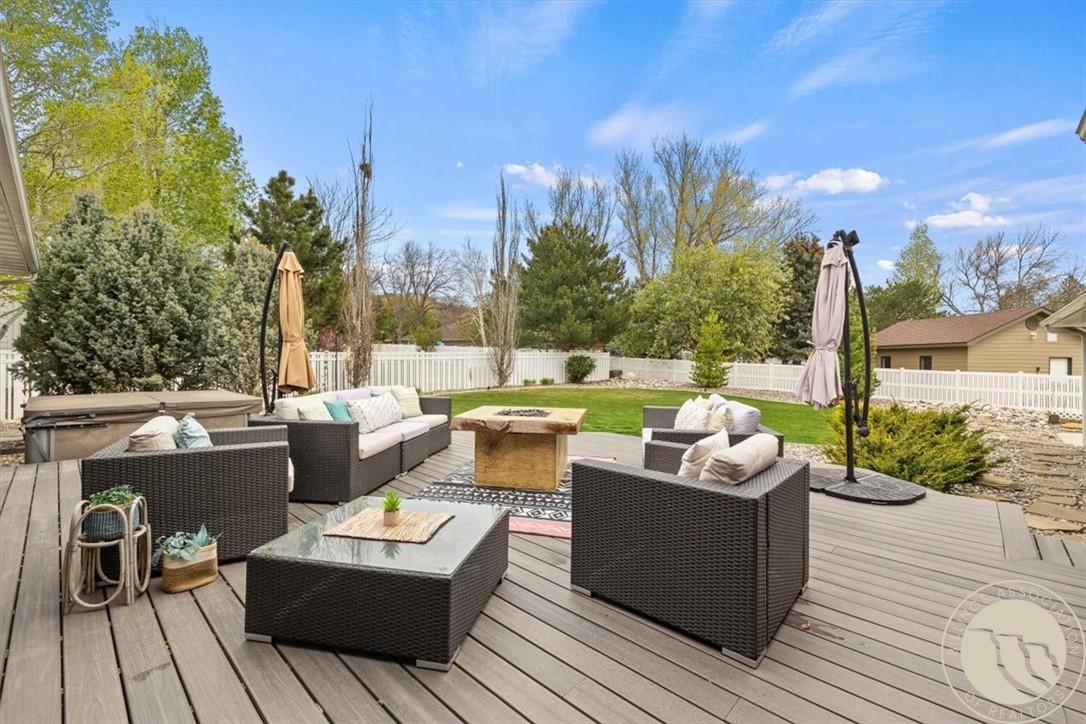 2503 Aspen Way