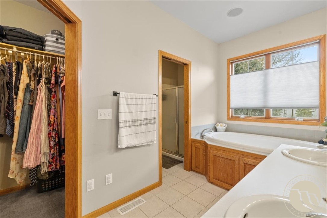 2503 Aspen Way