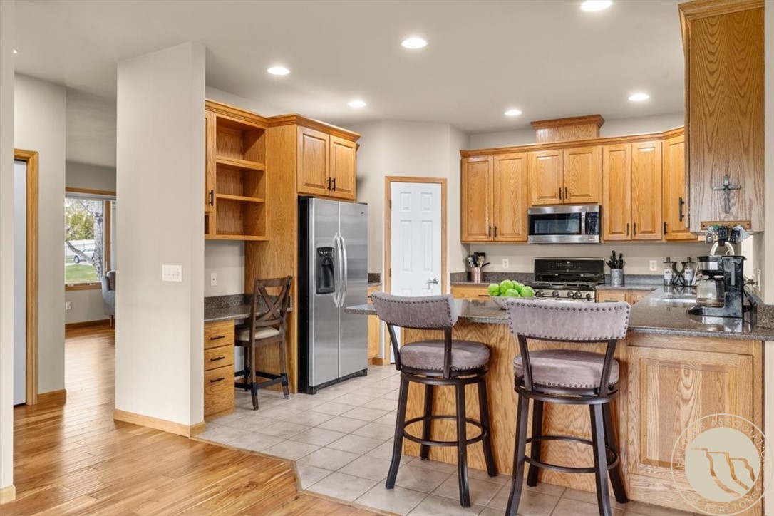 2503 Aspen Way