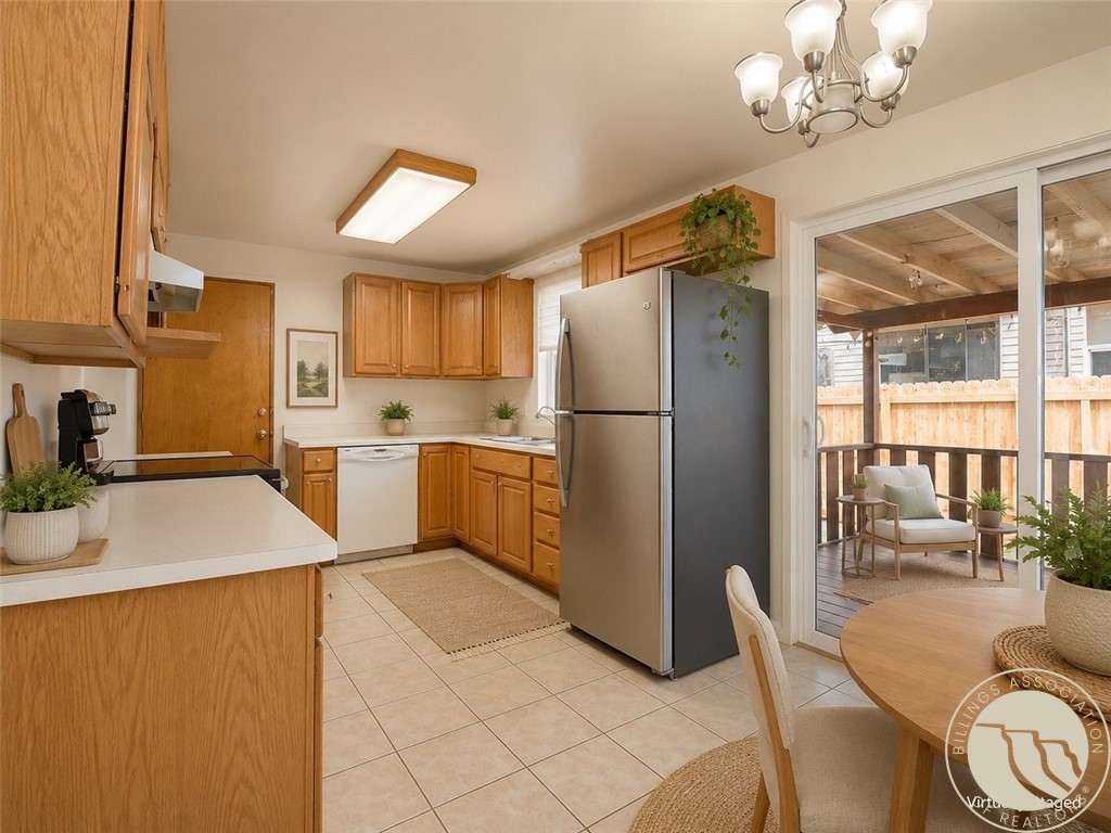 3415 Poly Drive