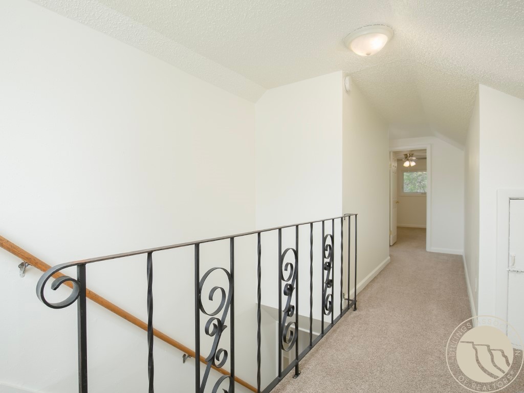 3415 Poly Drive
