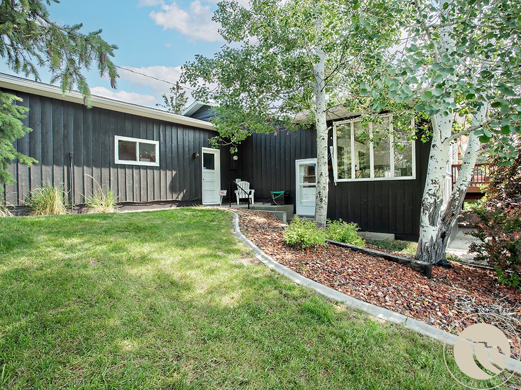 4748 Rimrock Rd