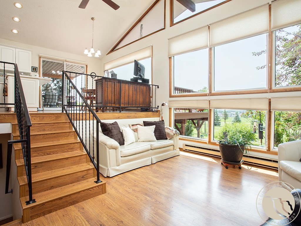 4748 Rimrock Rd