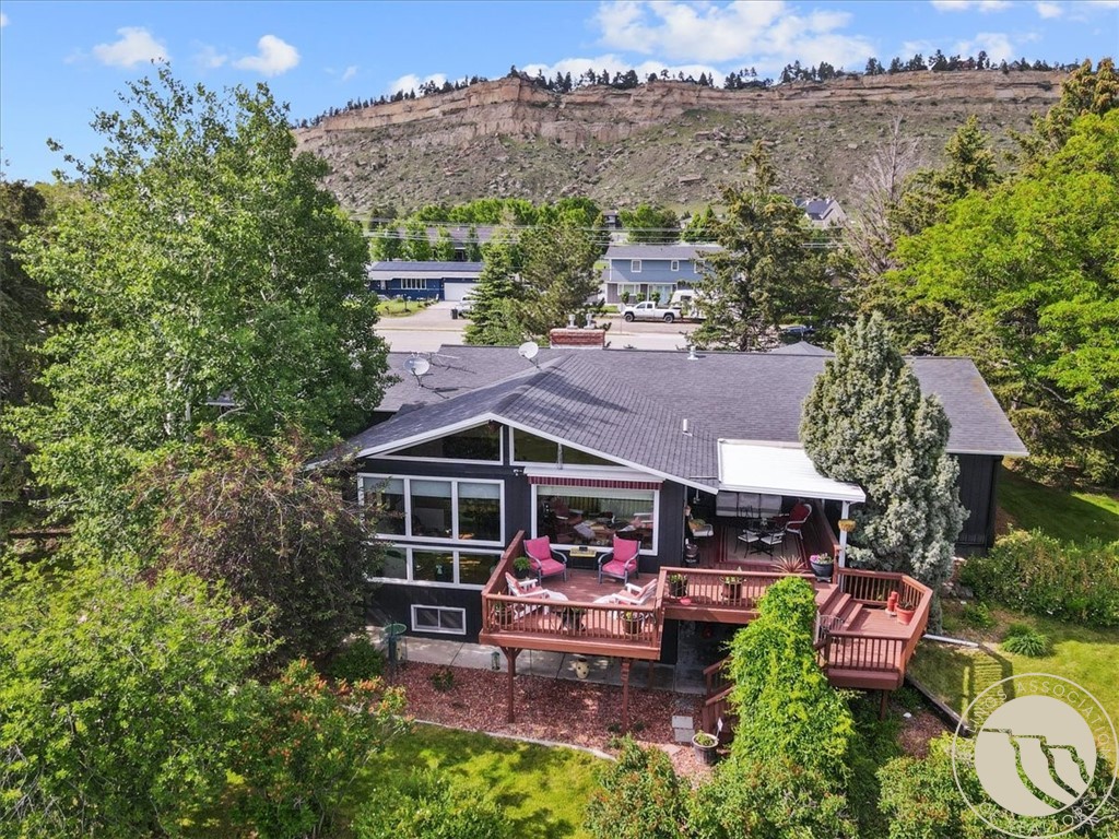 4748 Rimrock Rd