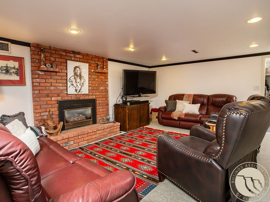 4748 Rimrock Rd