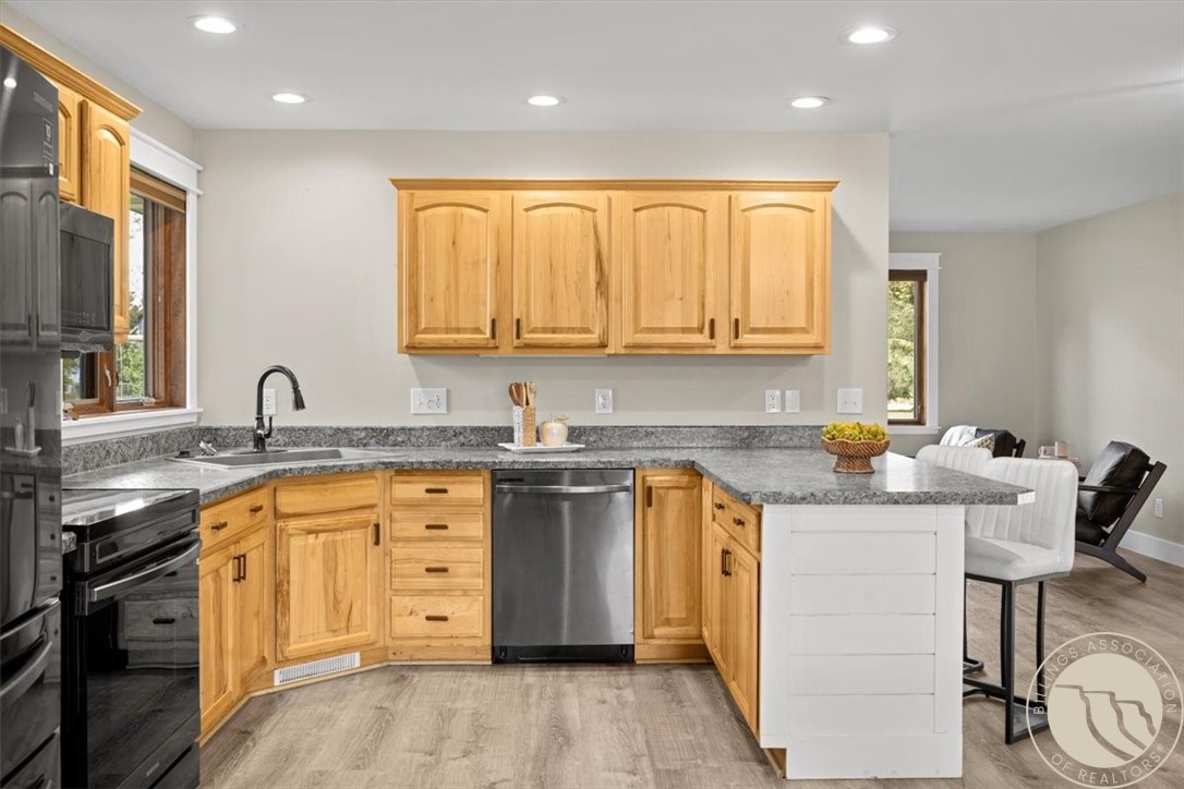 4831 Cattail Lane