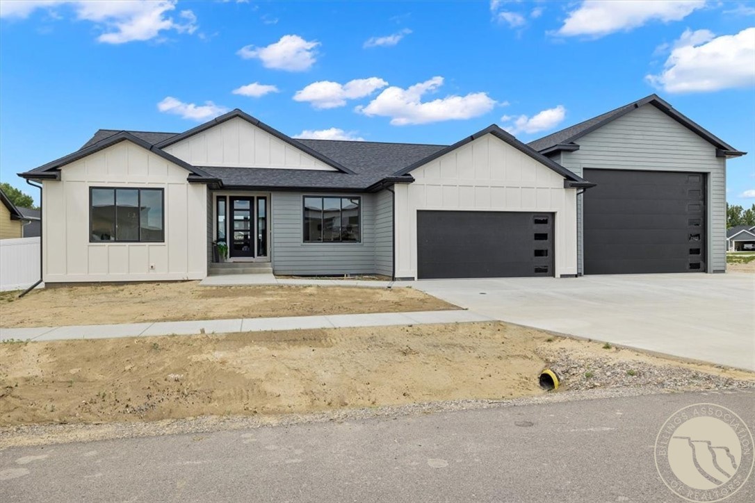 4613 Shining Light Lane