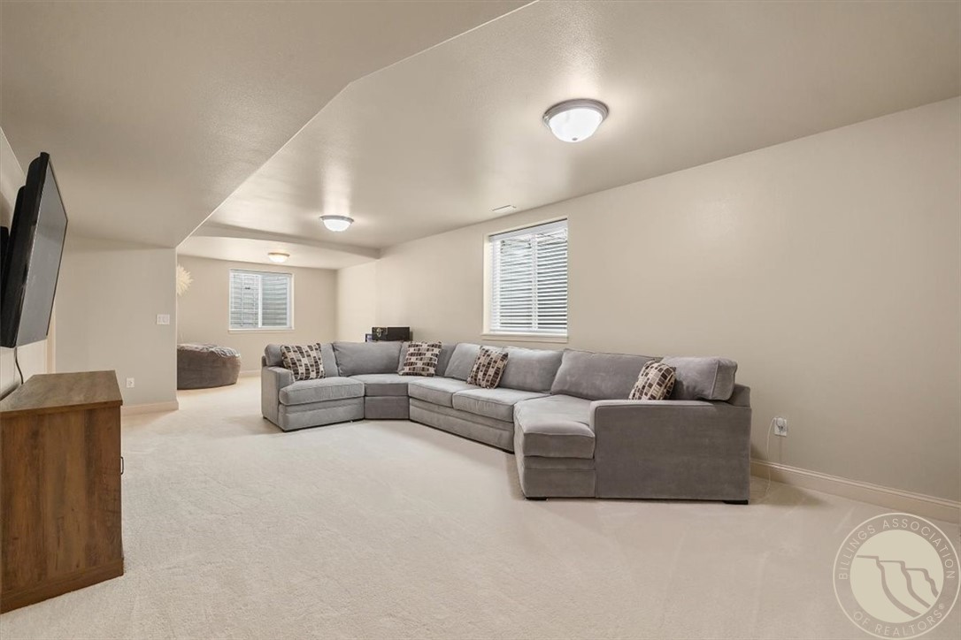 5210 Sacagawea Drive