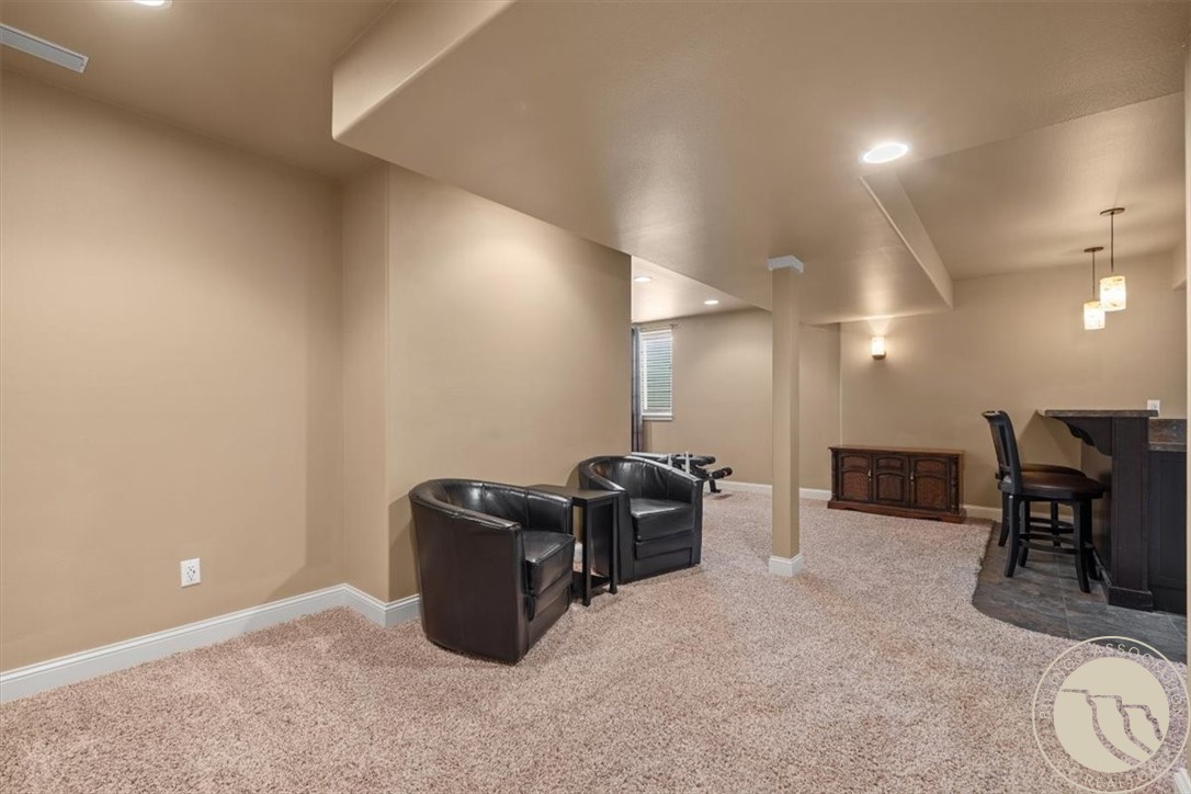 5210 Sacagawea Drive