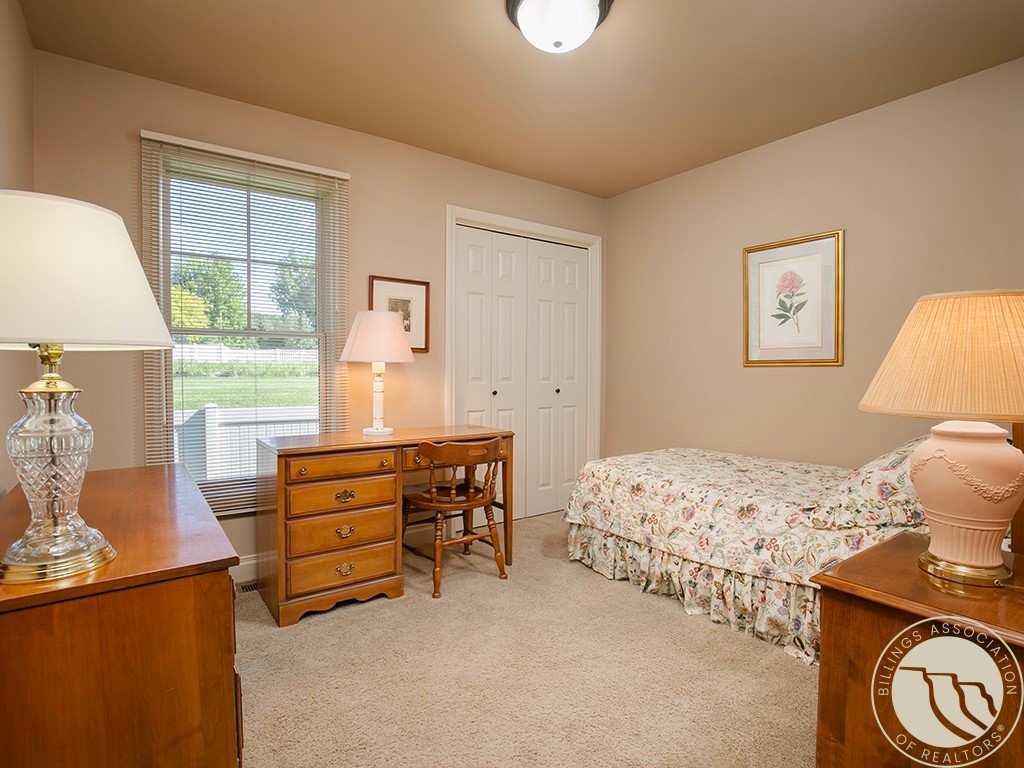 3737 Fairmeadow Court
