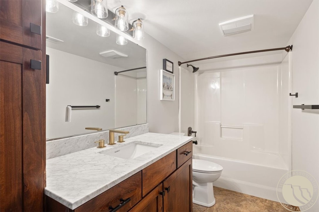 5345 Mule Deer Court