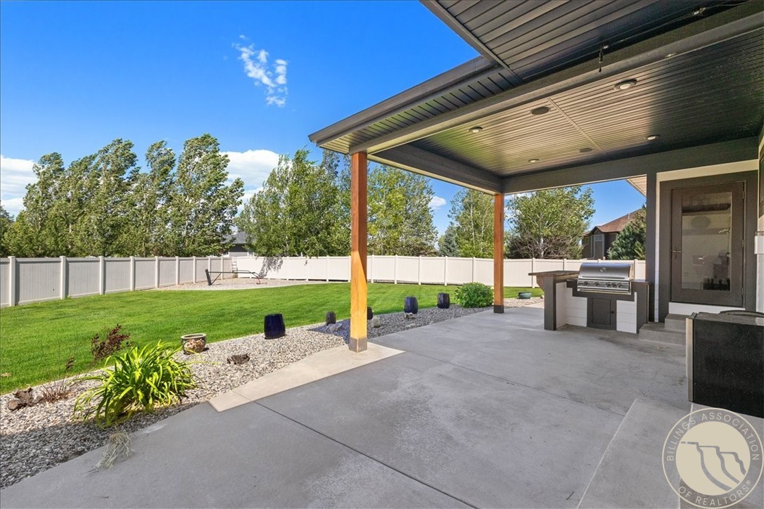 5345 Mule Deer Court