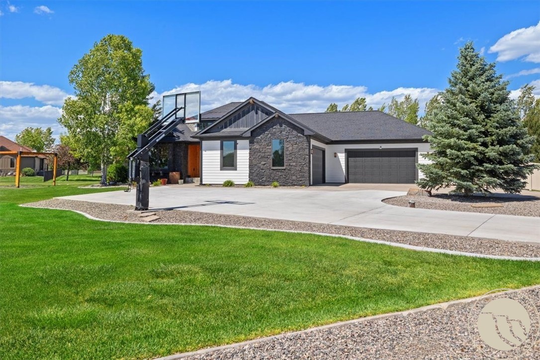 5345 Mule Deer Court
