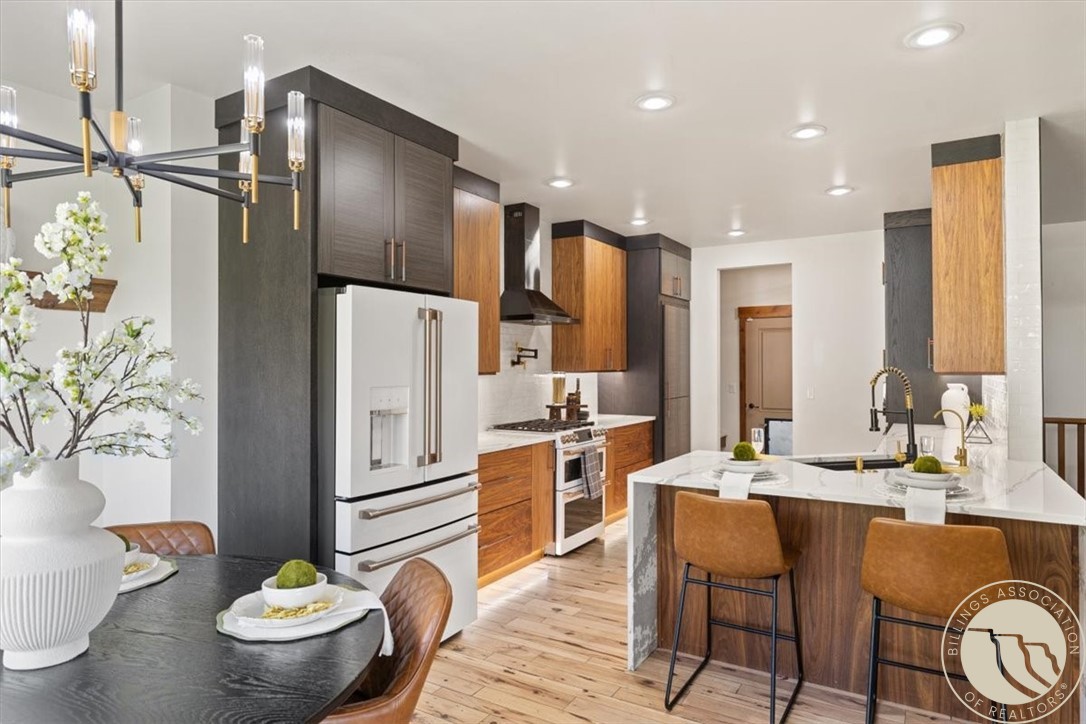 5345 Mule Deer Court