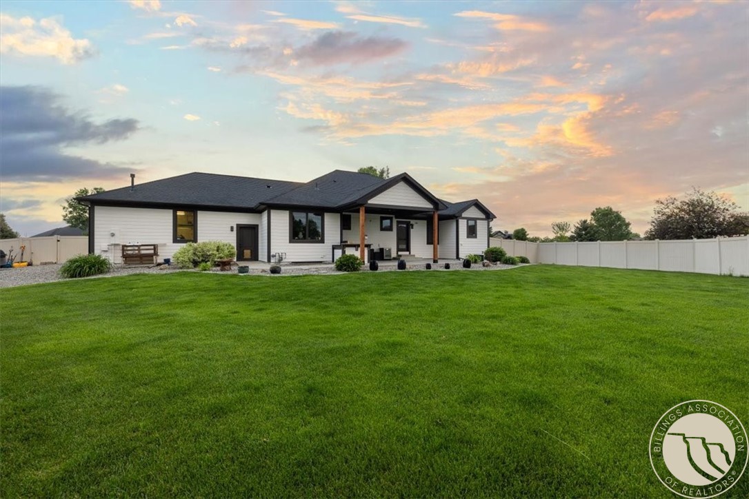 5345 Mule Deer Court