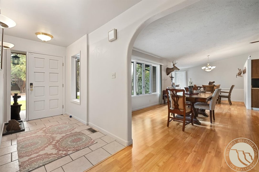 3043 Lloyd Mangrum Lane