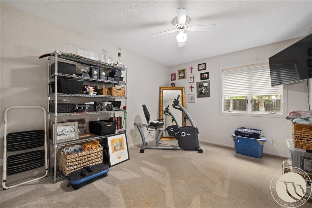 3043 Lloyd Mangrum Lane