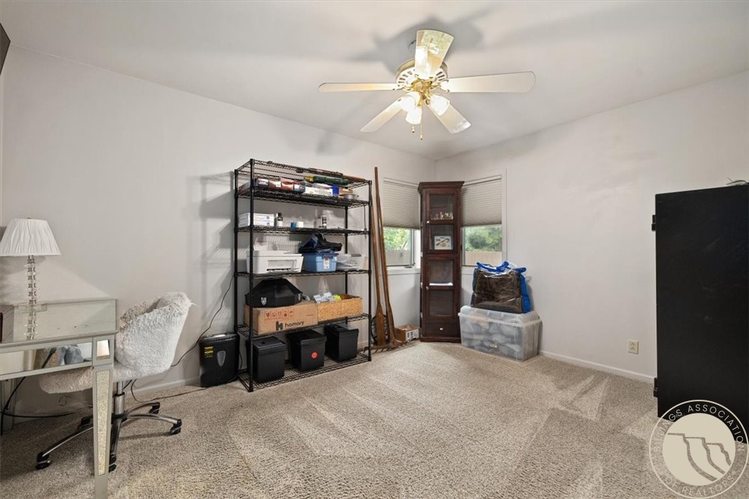 3043 Lloyd Mangrum Lane