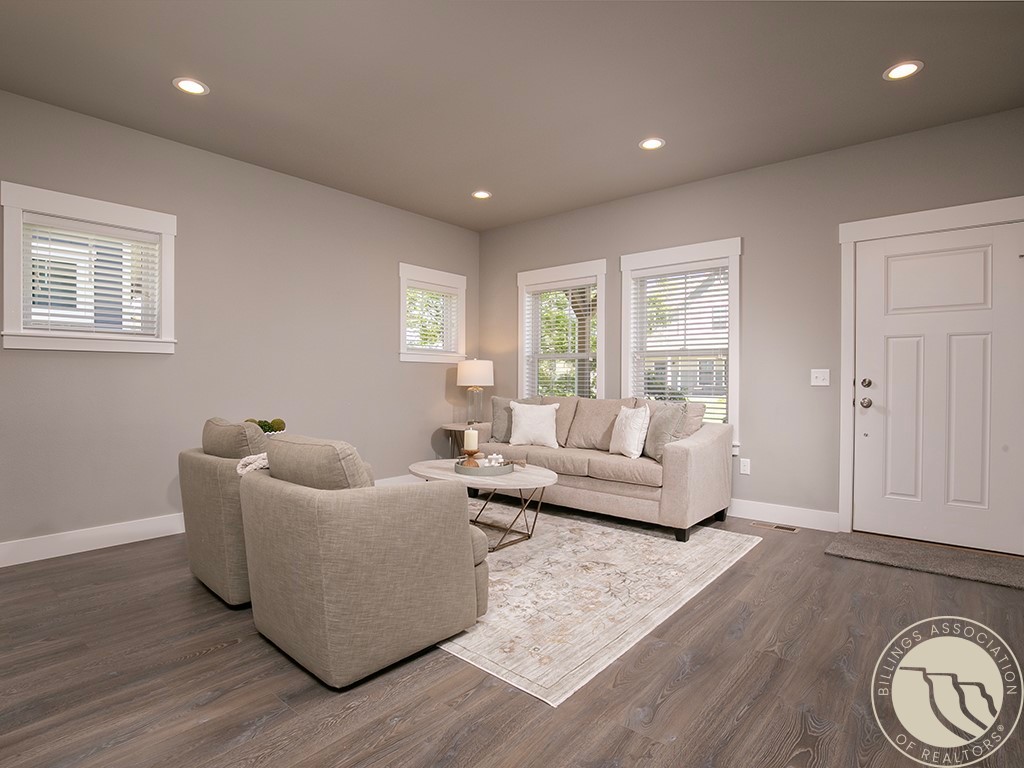 1736 Island View Drive
