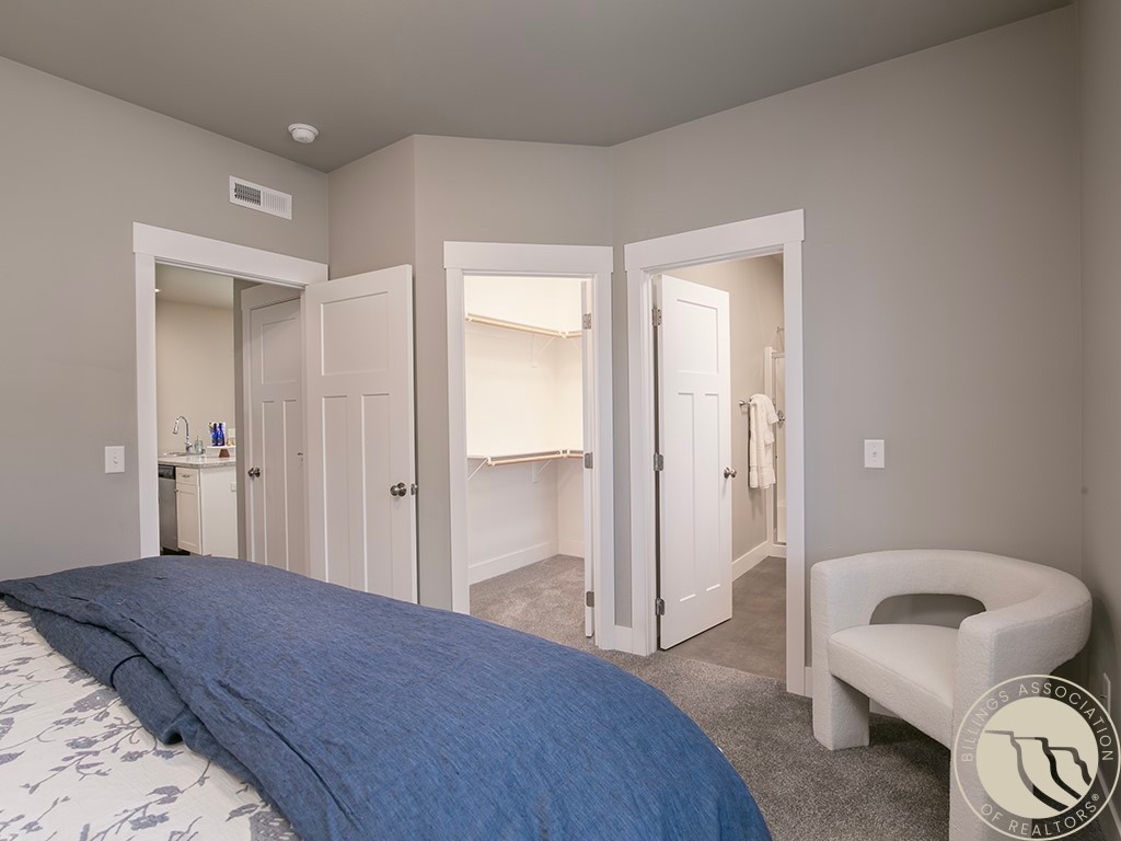 1736 Island View Drive